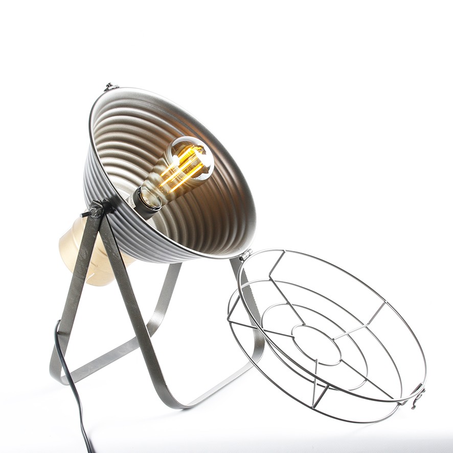 Lampe à poser abat-jour métal ondulé
