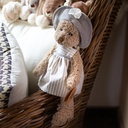 Peluche Ours Fille marron SIGRID Louise Mansen 31 cm